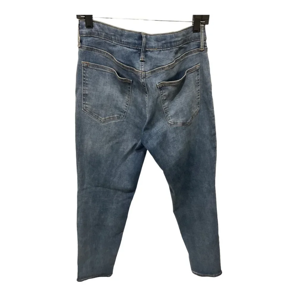 Old Navy Athletic Fit Jeans 31/32 - Picture 3 of 6
